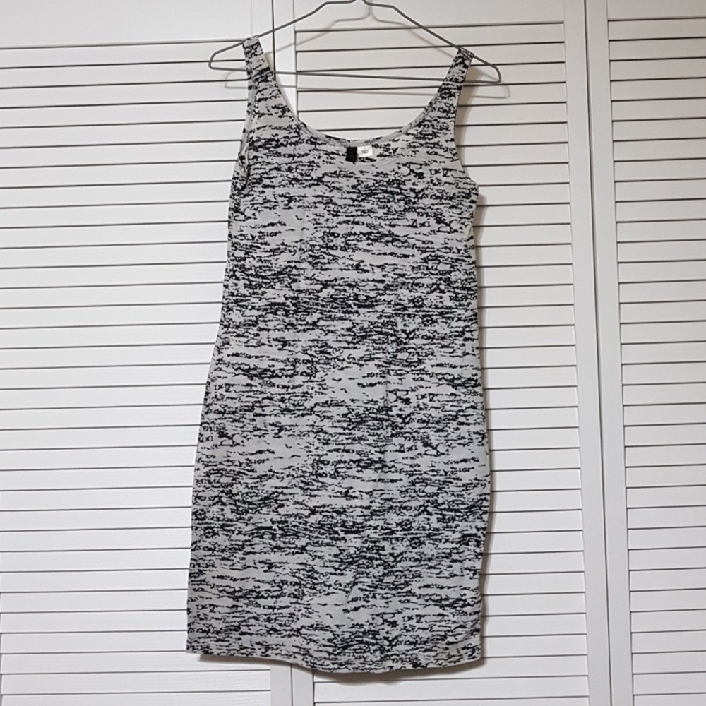 H&M dress